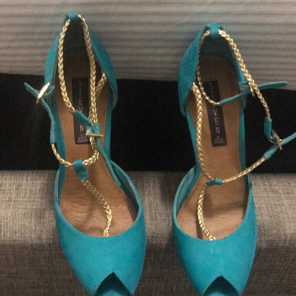 Teal Steve Madden Heels